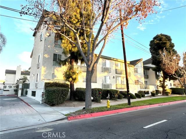 Paramount, CA 90723,15000 Downey Avenue #204