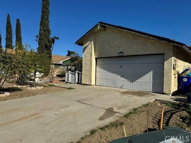 Fontana, CA 92335,9965 Ironwood Court