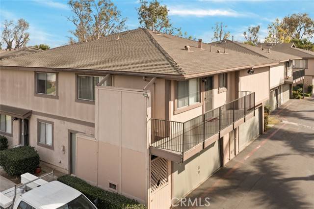 Santa Ana, CA 92705,1709 Normandy Place #32-D