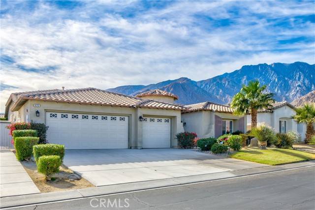 Palm Springs, CA 92262,975 Alta Cresta