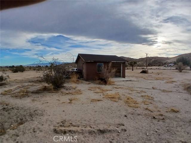 El Mirage, CA 92301,20273 Grey Mountain Road