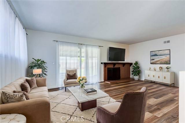 Westminster, CA 92683,5561 Edita Avenue