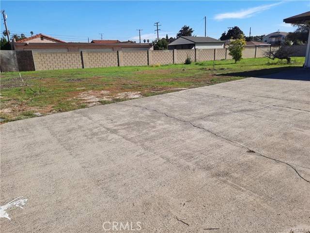 Westminster, CA 92683,7072 PRUCE Street