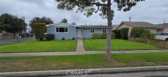 Fullerton, CA 92833,1353 W Woodcrest Avenue