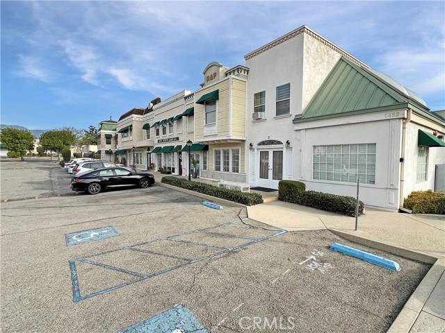 Upland, CA 91786,1452 W 9th Street Unit E