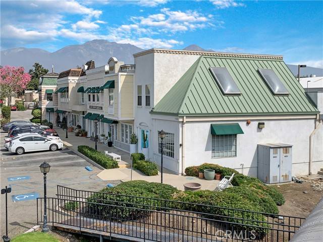 Upland, CA 91786,1452 W 9th Street Unit E