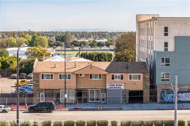 Los Angeles, CA 90043,5140 Crenshaw Boulevard