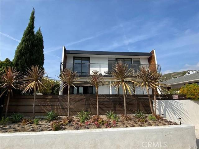 Laguna Beach, CA 92651,274 Grandview Street #A