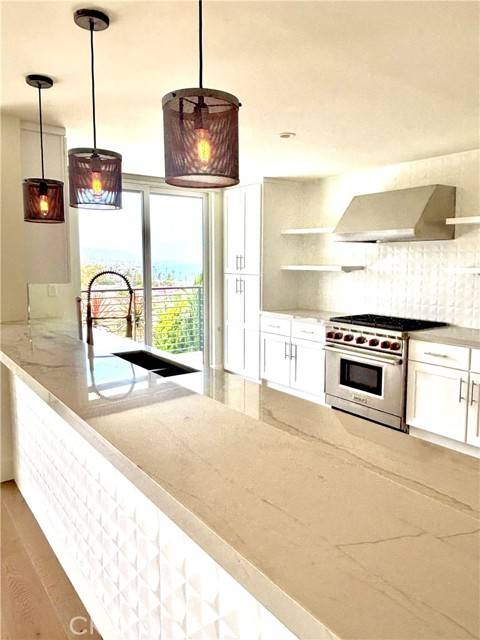 Laguna Beach, CA 92651,274 Grandview Street #A
