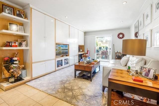 Santa Ana, CA 92707,1000 MacArthur Boulevard #3