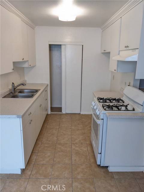 Anaheim, CA 92804,3300 W Orange Avenue #1
