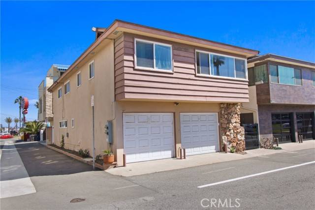 Sunset Beach, CA 90742,16342 N Pacific Avenue