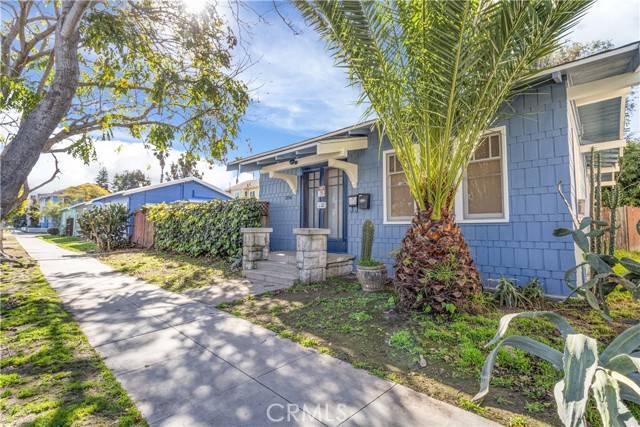 Long Beach, CA 90802,1054 E 1st Street