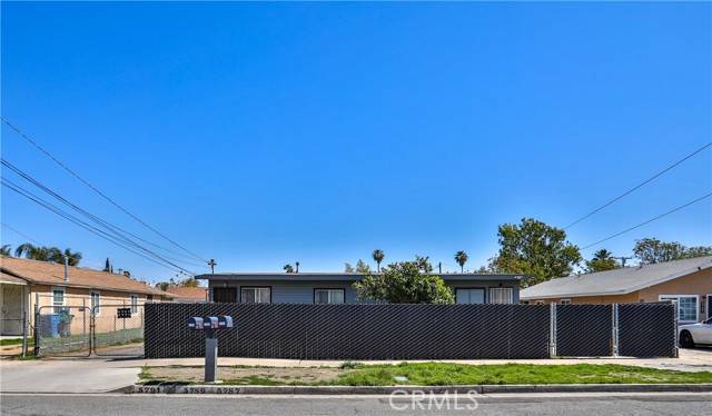 Riverside, CA 92503,5787 Warren Street