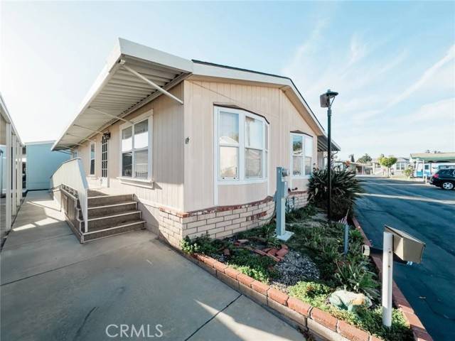 Fountain Valley, CA 92708,907 Ironwood Lane