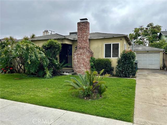 Hawthorne, CA 90250,3542 W 133rd Street