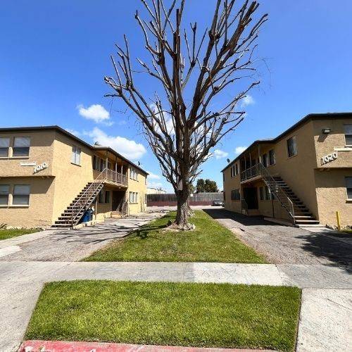 Compton, CA 90220,1010 S Grandee Avenue
