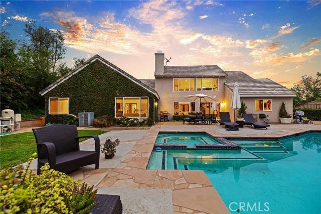Yorba Linda, CA 92887,5665 Trailside Drive