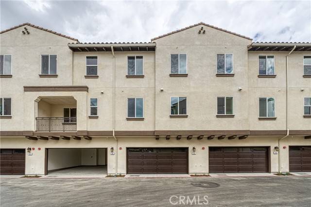 Anaheim, CA 92806,2440 E Lincoln Avenue #3
