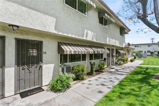 Whittier, CA 90601,5593 Pioneer Boulevard #18