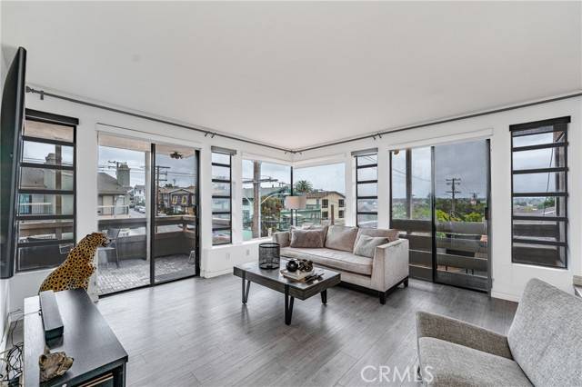 Signal Hill, CA 90755,2575 E 19th Street #38