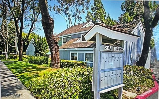Costa Mesa, CA 92627,1036 Sea Breeze Drive #4