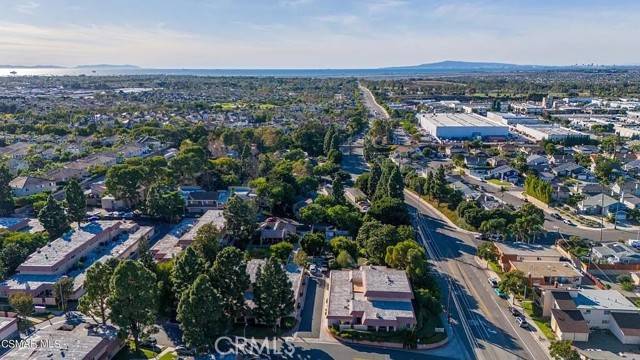 Huntington Beach, CA 92648,7658 Ellis Avenue