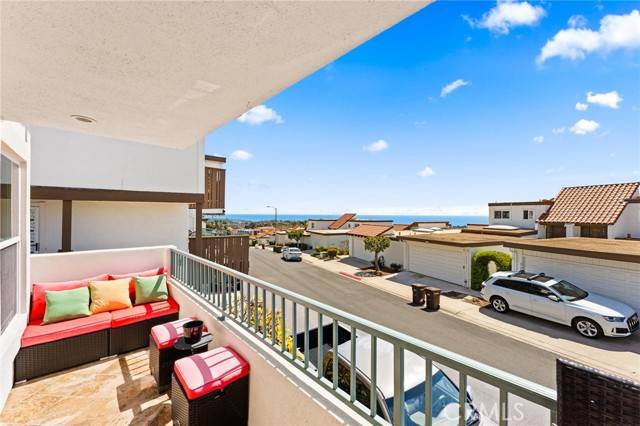San Clemente, CA 92673,3736 Calle Casino