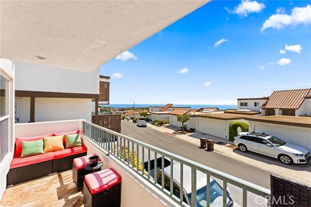 San Clemente, CA 92673,3736 Calle Casino