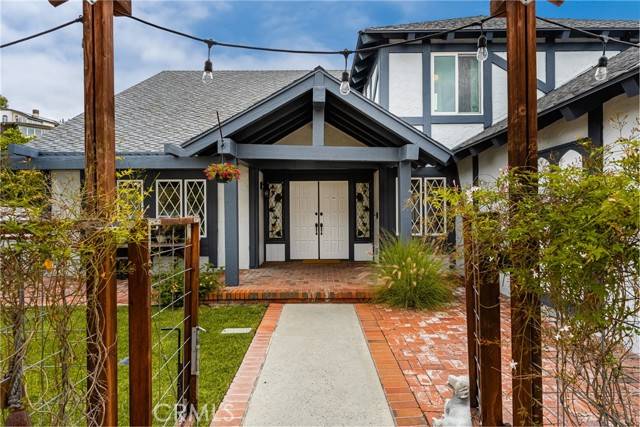 Tustin, CA 92705,12911 Villa Rose Drive