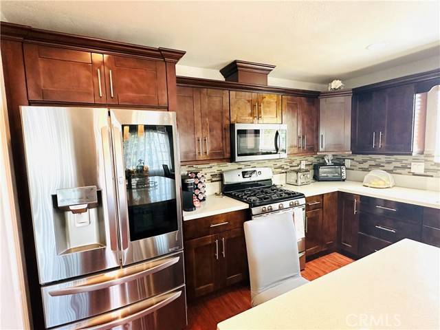Santa Ana, CA 92704,2506 W Pomona Street