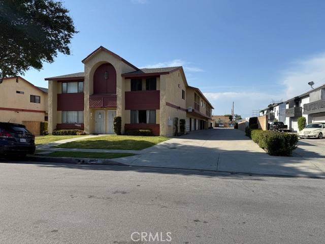 Bellflower, CA 90706,8631 Rose Street