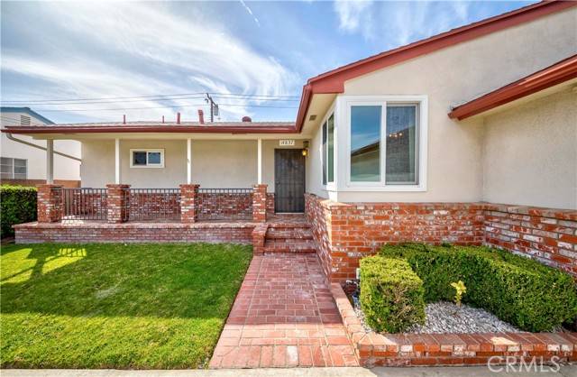 La Mirada, CA 90638,14837 Crosswood Road