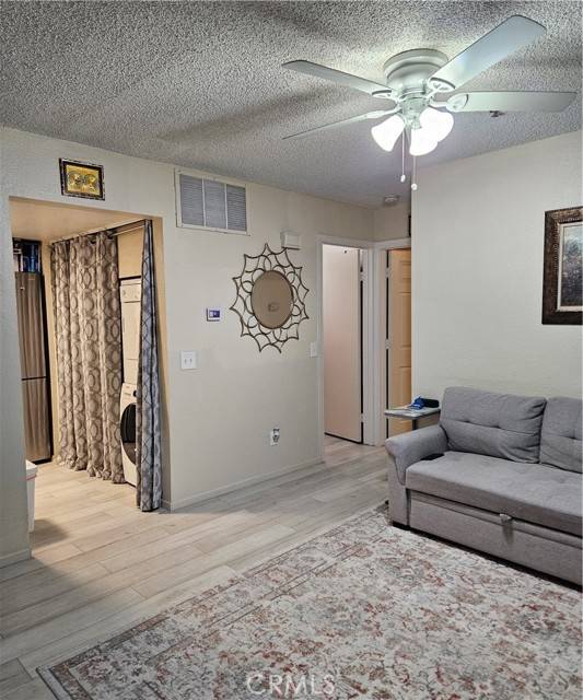 Santa Ana, CA 92701,306 E Chestnut Avenue #F