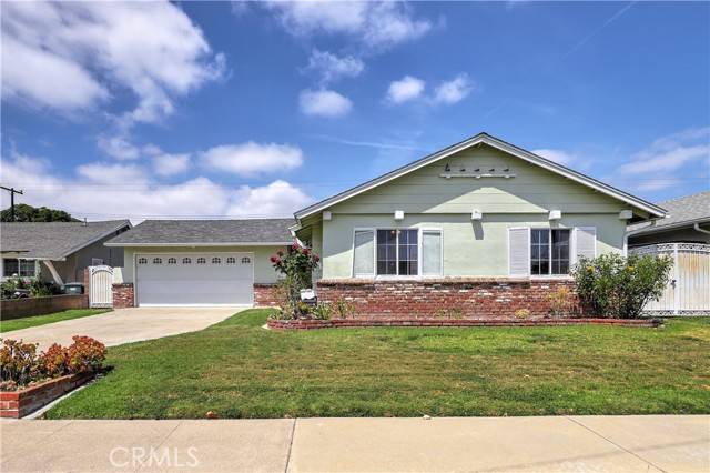 Buena Park, CA 90620,7451 Apache