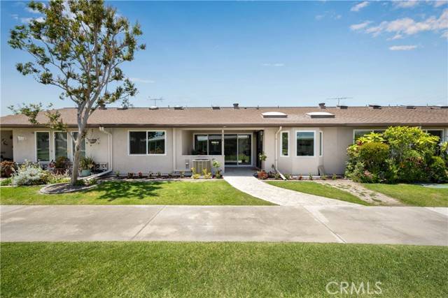 Seal Beach, CA 90740,1540 Northwood Road #270E
