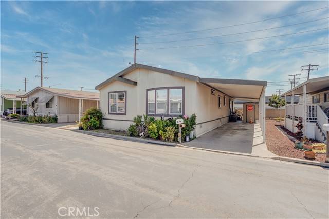 Stanton, CA 90680,12101 Dale Avenue #9