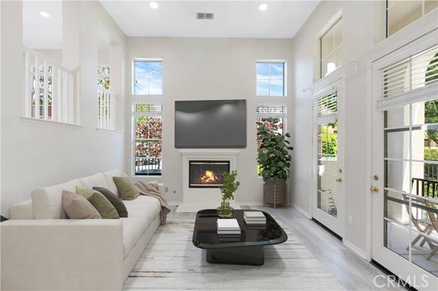 Irvine, CA 92602,36 Chula Vista #109