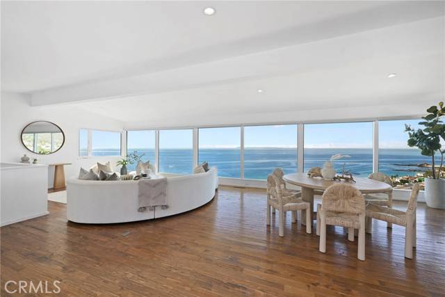 Laguna Beach, CA 92651,31161 Holly Drive