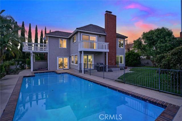Yorba Linda, CA 92886,20640 SMOKETREE Avenue