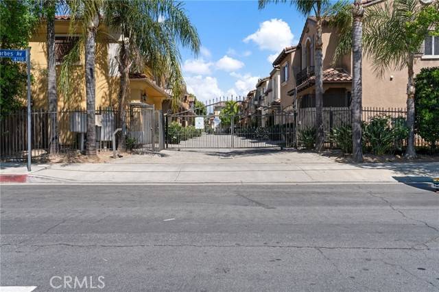 Van Nuys (los Angeles), CA 91406,16741 Tim Lane