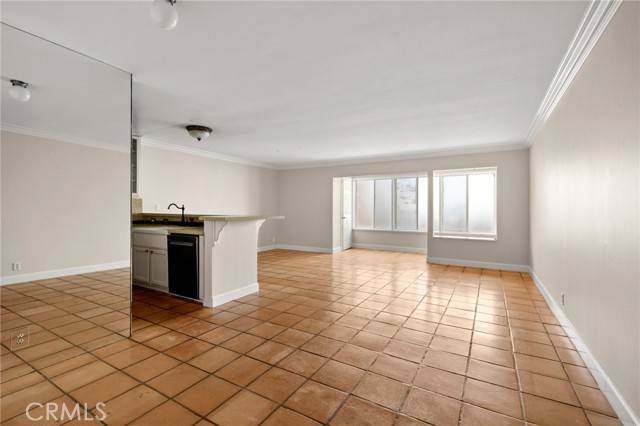 Long Beach, CA 90802,1187 E 3rd Street #104