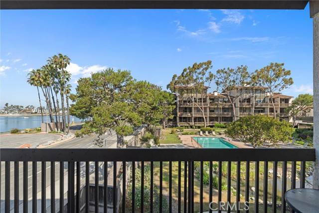 Long Beach, CA 90803,6217 Marina Pacifica Dr S