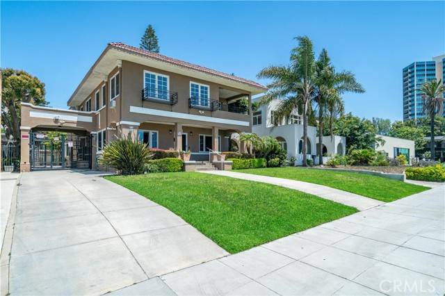 Long Beach, CA 90803,2747 E Ocean Boulevard
