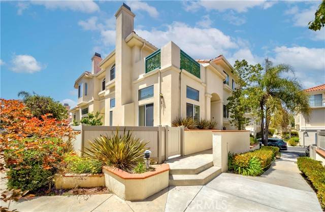 Torrance, CA 90503,4489 Spencer Street #224