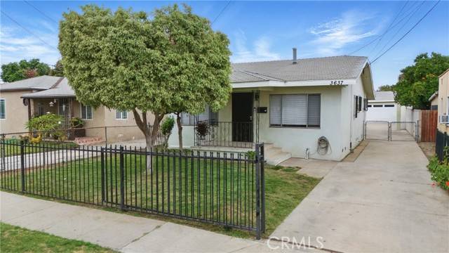 Bell, CA 90201,3637 Beck Avenue
