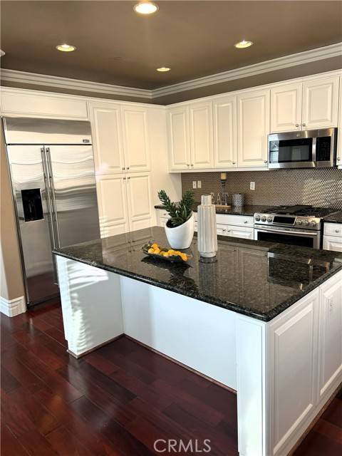 Orange, CA 92867,8543 E Kendra