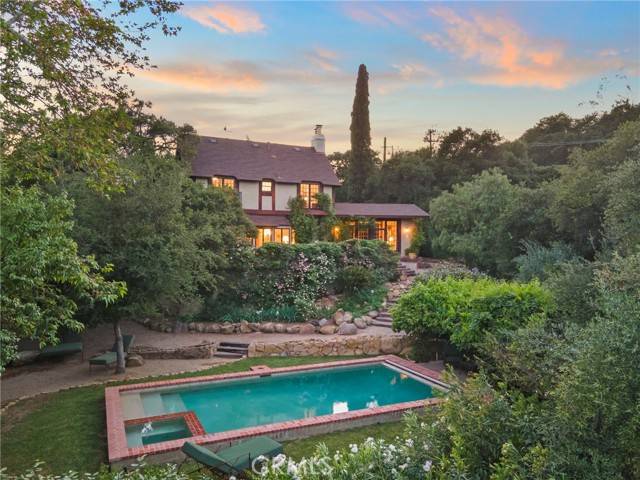 Ojai, CA 93023,520 Foothill Road
