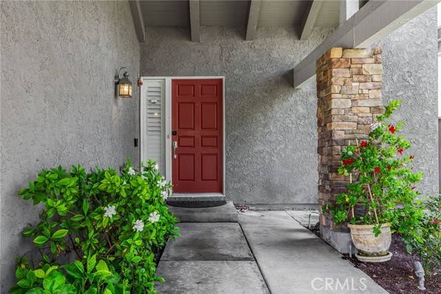 Irvine, CA 92620,4082 Salacia Drive