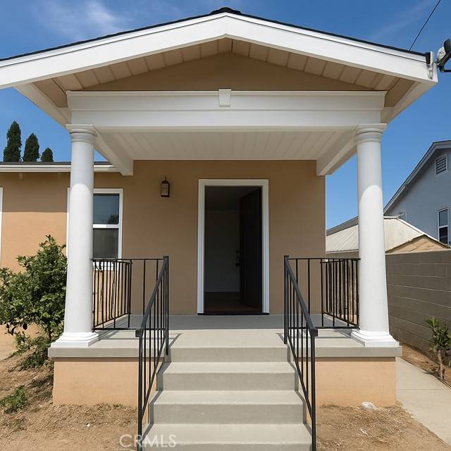 Los Angeles, CA 90042,340 S Avenue 56